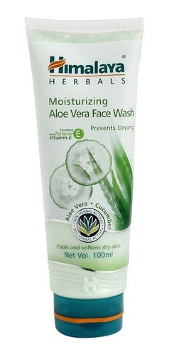 moisturizing-aloe-vera-face-wash-500×500
